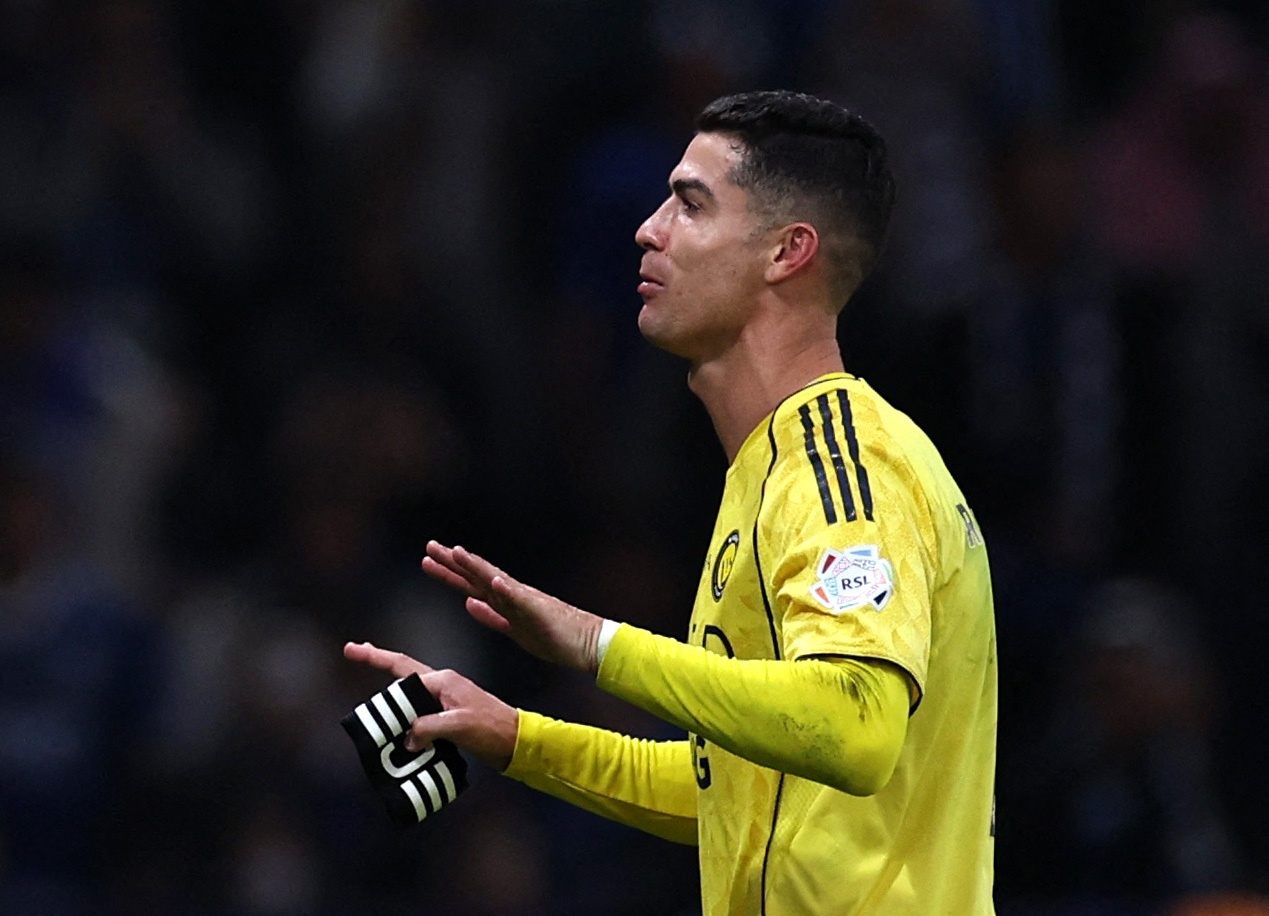 奇异果体育-记者：沙特联将按原定赛程继续进行，C罗离开沙特的说法完全不实