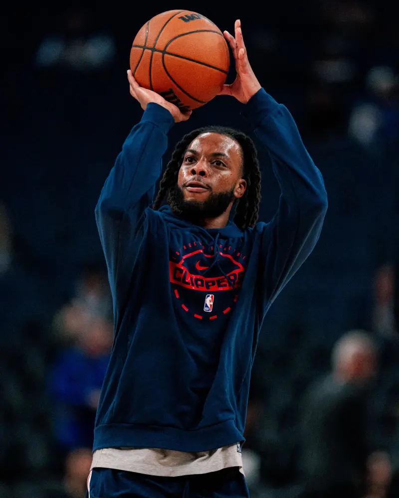 你们准备好了吗？快船官方晒加兰热身照为与勇士的比赛预热